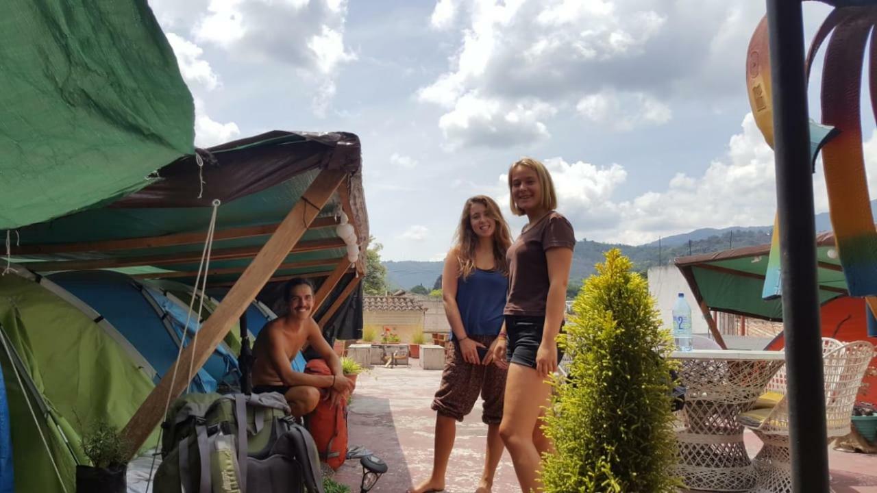 Camping & Travel Antigua Ngoại thất bức ảnh